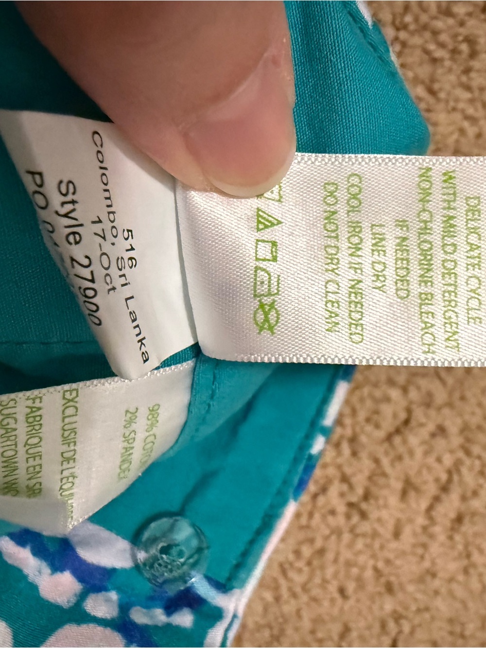 Lilly Pulitzer Callahan Shorts in “Botanical Green Hotter Spot” print - Picture 7 of 10